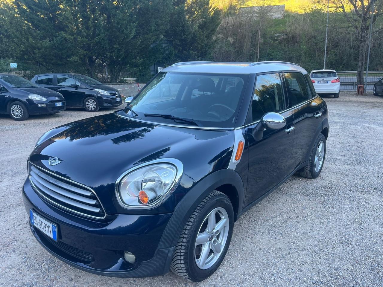 Mini Cooper D Countryman 1.6 Diesel - Neopatentati