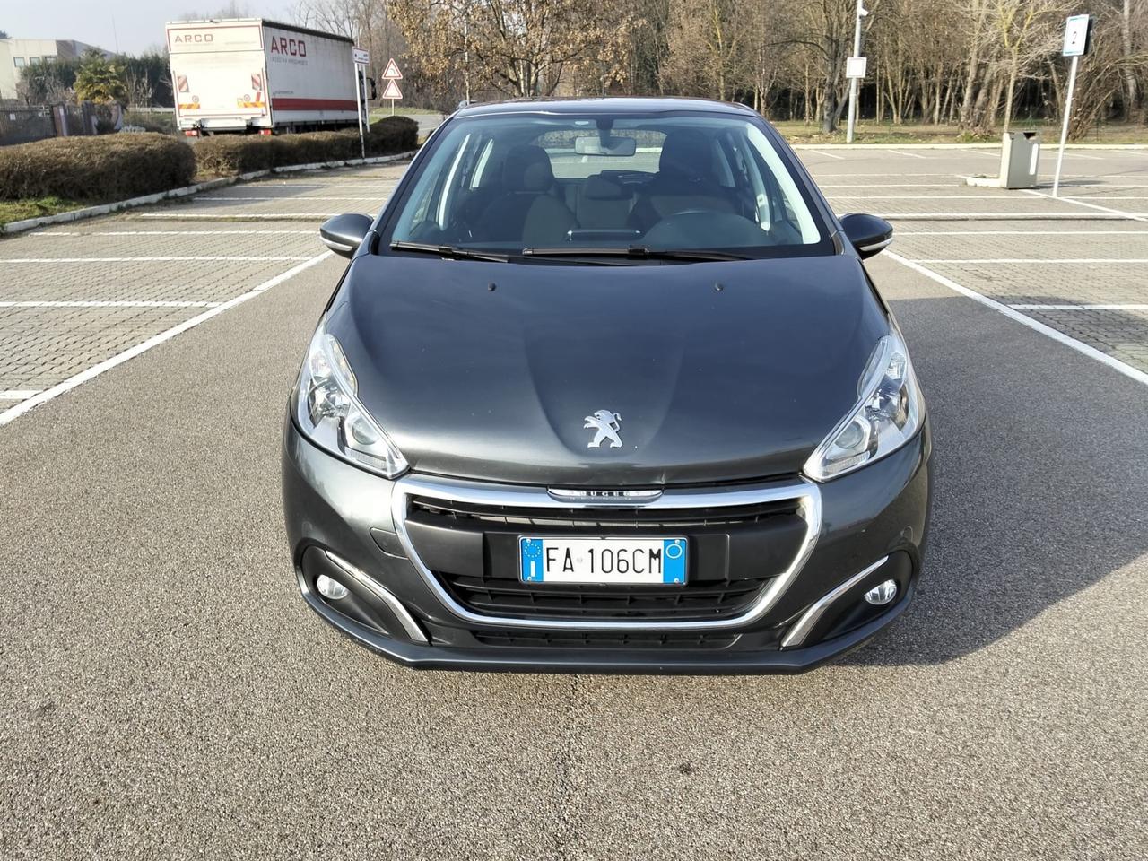 Peugeot 208 PureTech 82Cv 5P*Cerchi*Internet Connect
