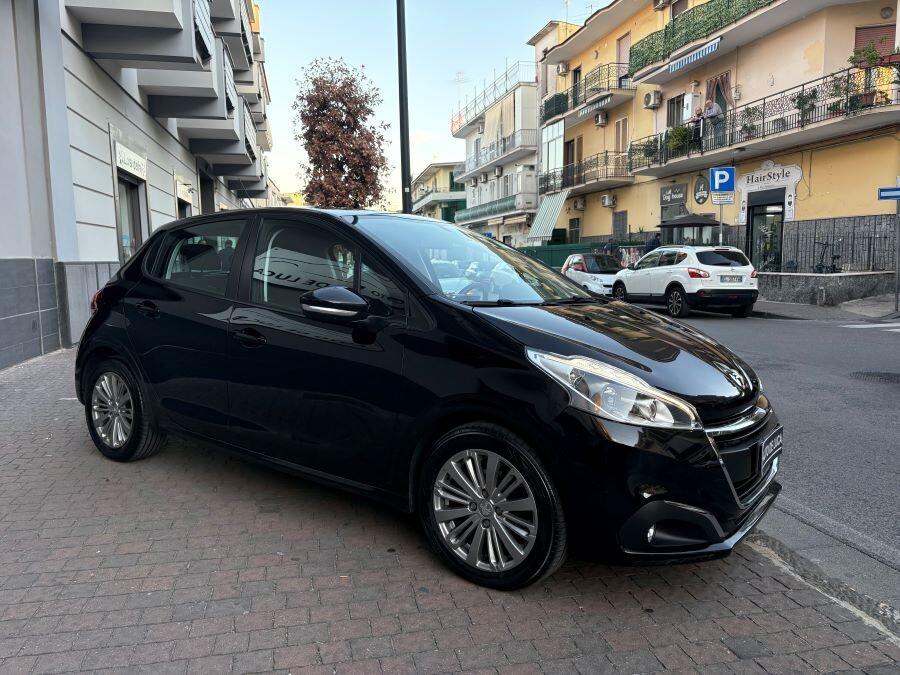 PEUGEOT 208 1.2 82 CV ALLURE CERTIFICATA NUOVA