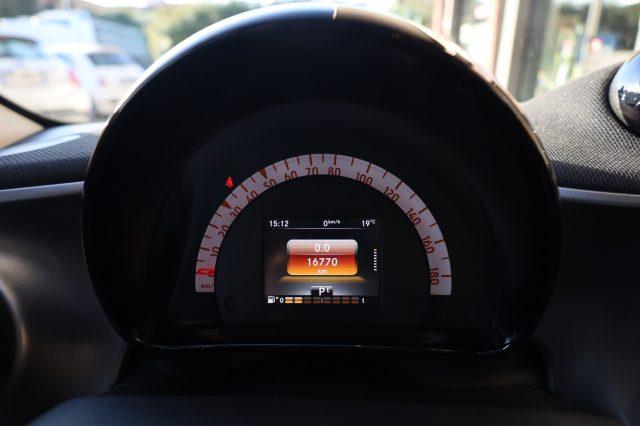 SMART ForFour 70 1.0 twinamic AUTOMATICA Passion PanoramaTEL USB