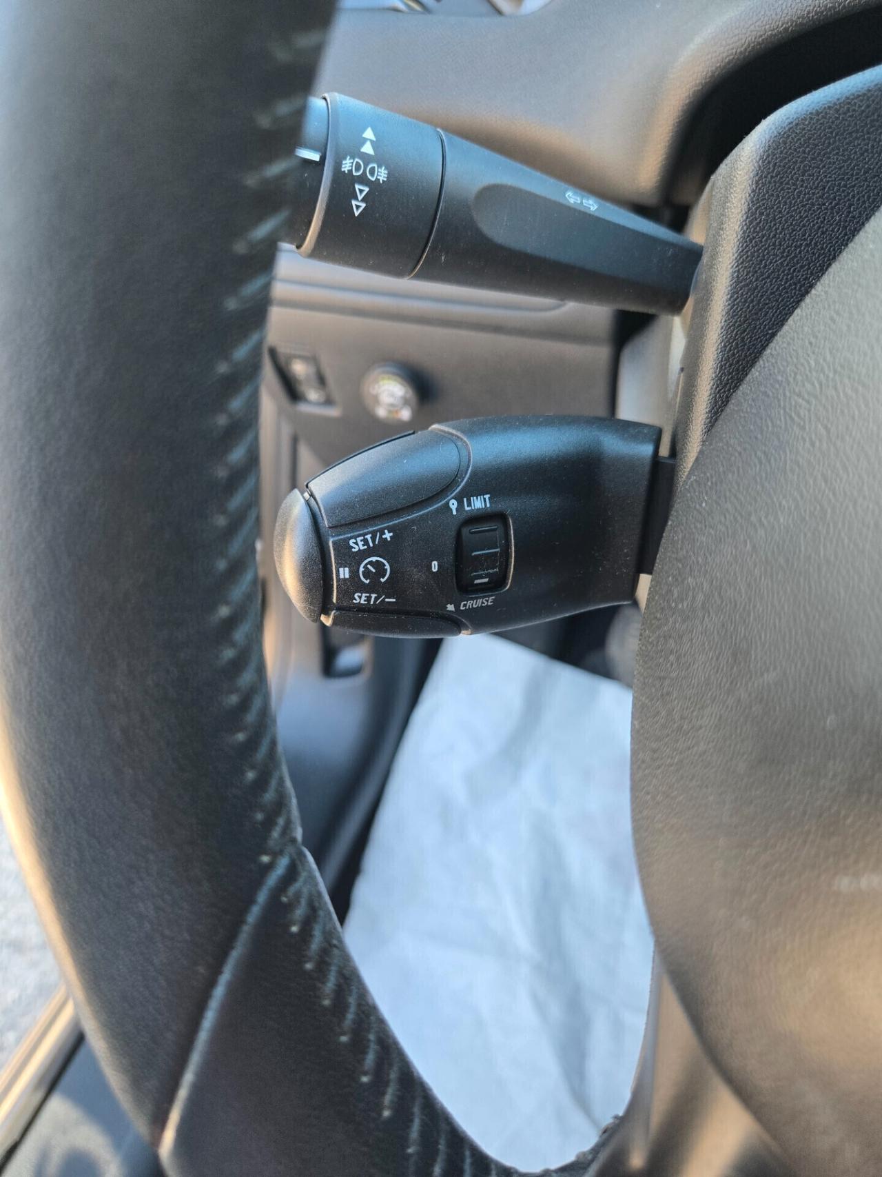 Peugeot 208 1.4 VTi 95 CV 5p. GPL Allure