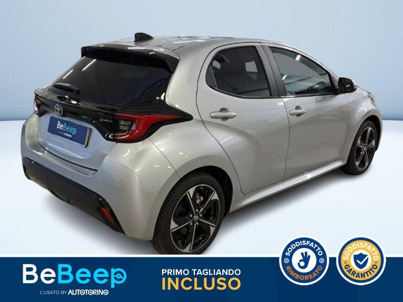 Toyota Yaris 1.5H 130 LOUNGE