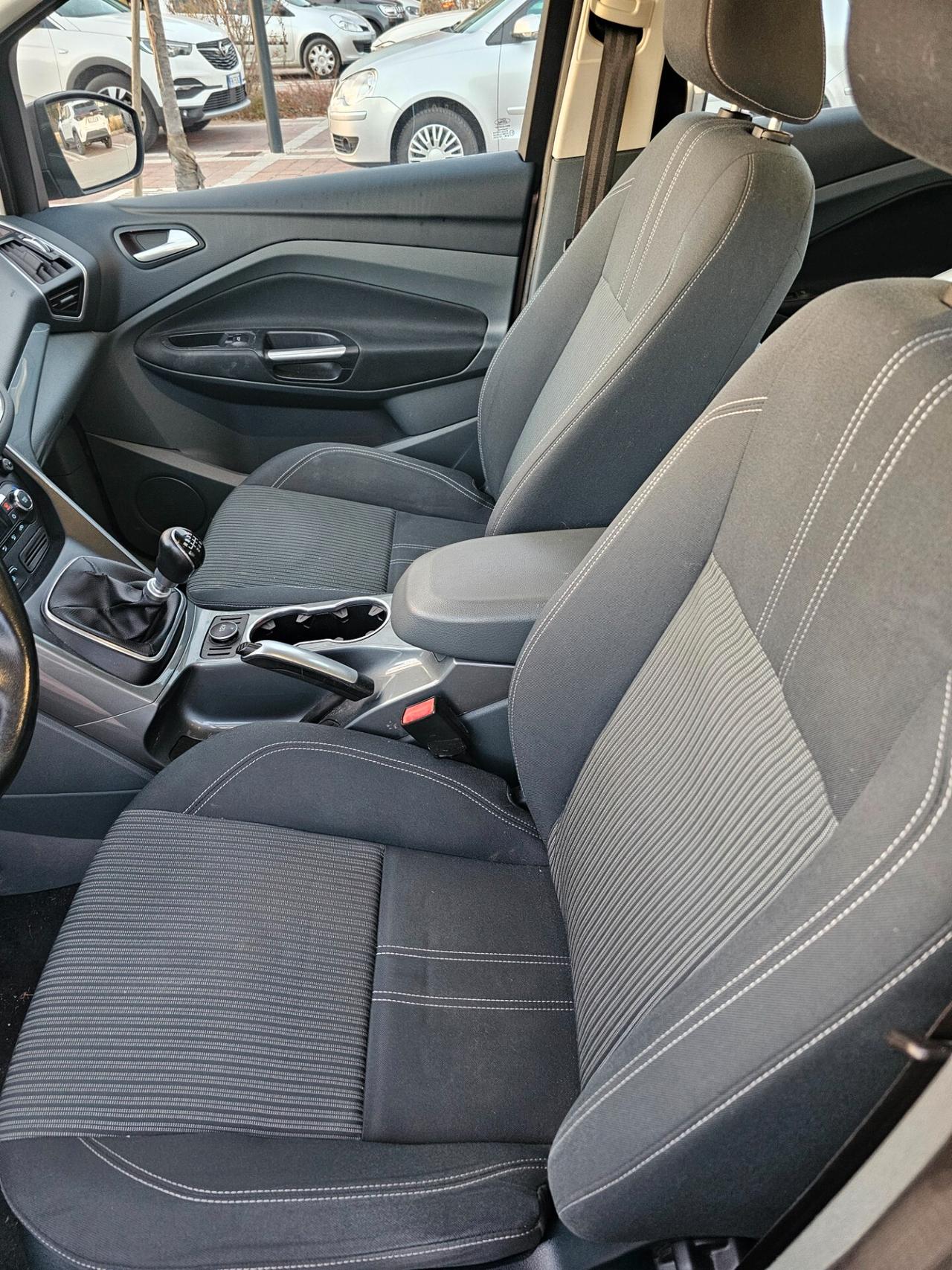 Ford C-Max 1.6 TDCi 115CV Titanium