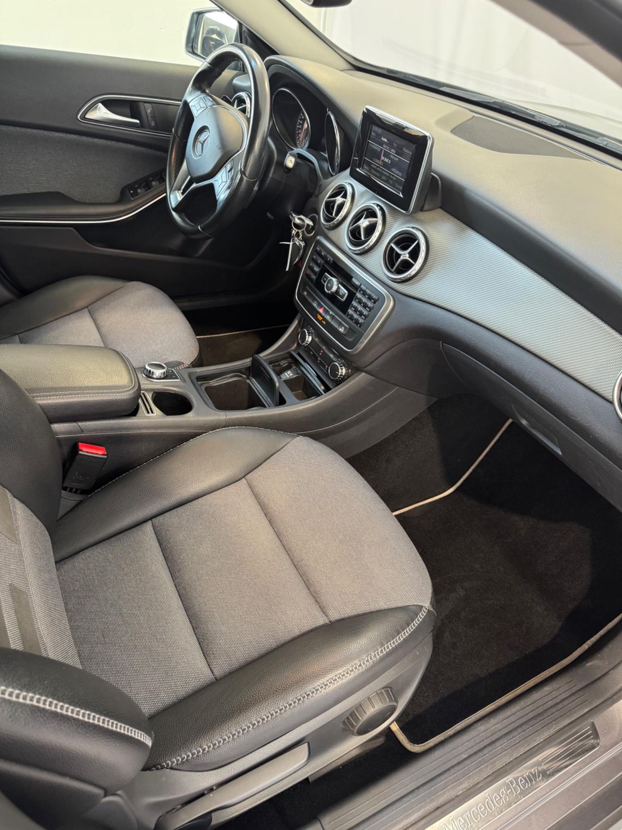 Mercedes-benz GLA 200 GLA 200 CDI Automatic 4Matic Executive