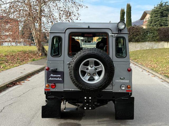 LAND ROVER Defender 90 2.2 SE TD4 Station Wagon UNICO PROPRIETARIO