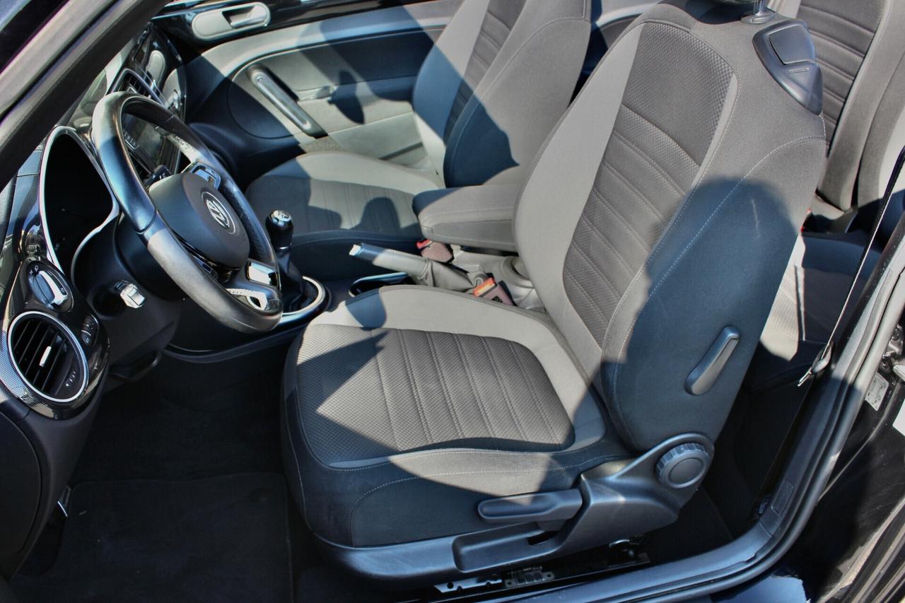 Volkswagen Maggiolino Cabrio 1.4 TSI Sport R-LINE NAVY SENSORI SEDILI RISCALDABILI