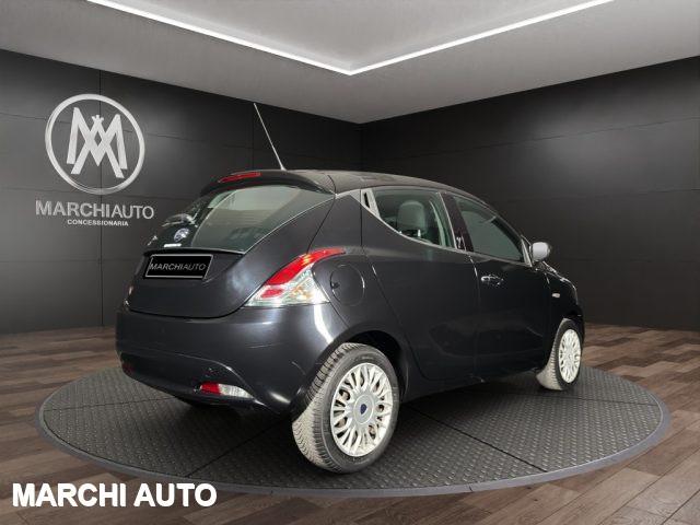 LANCIA Ypsilon 1.2 69 CV 5 porte Gold