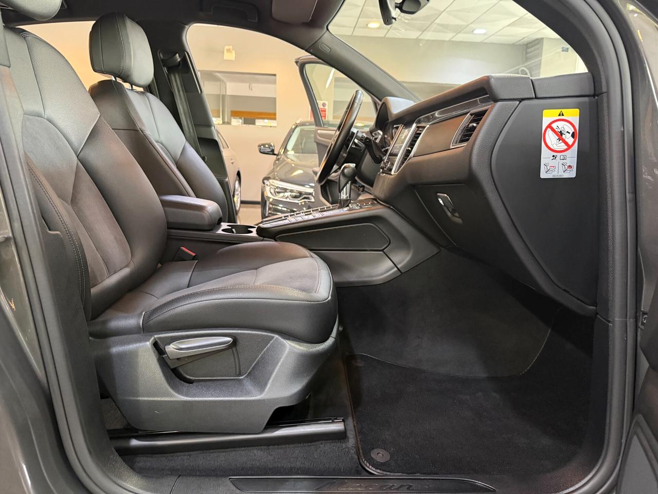 Porsche Macan 2.0 252cv pdk