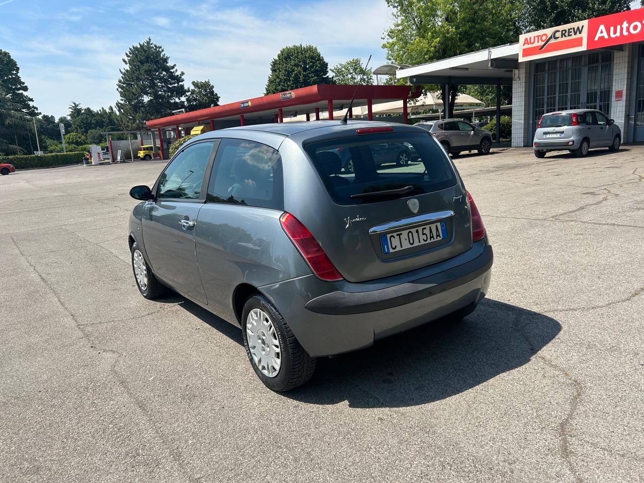 Lancia Ypsilon 1.3 Multijet 16V Argento