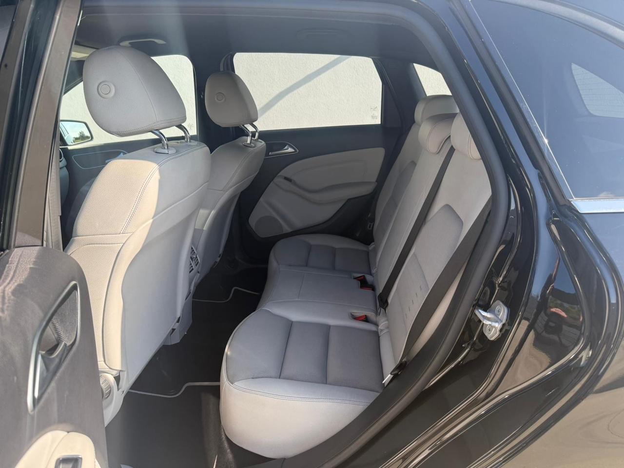 Mercedes-benz B 180 d Automatic Sport