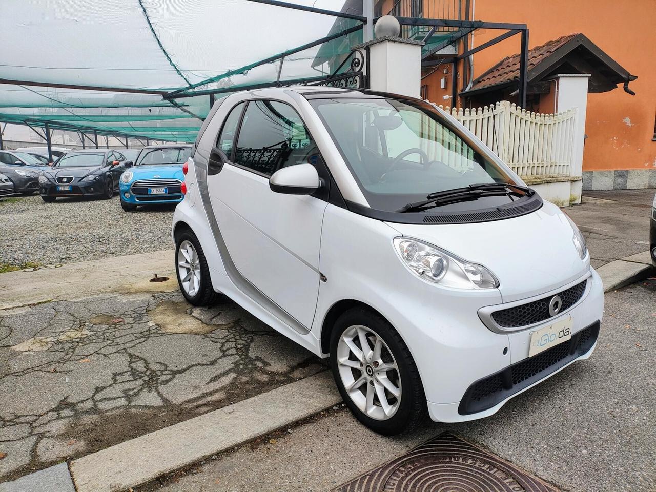 SMART FORTWO 1.0 MHD 70CV KM 44777- 2014