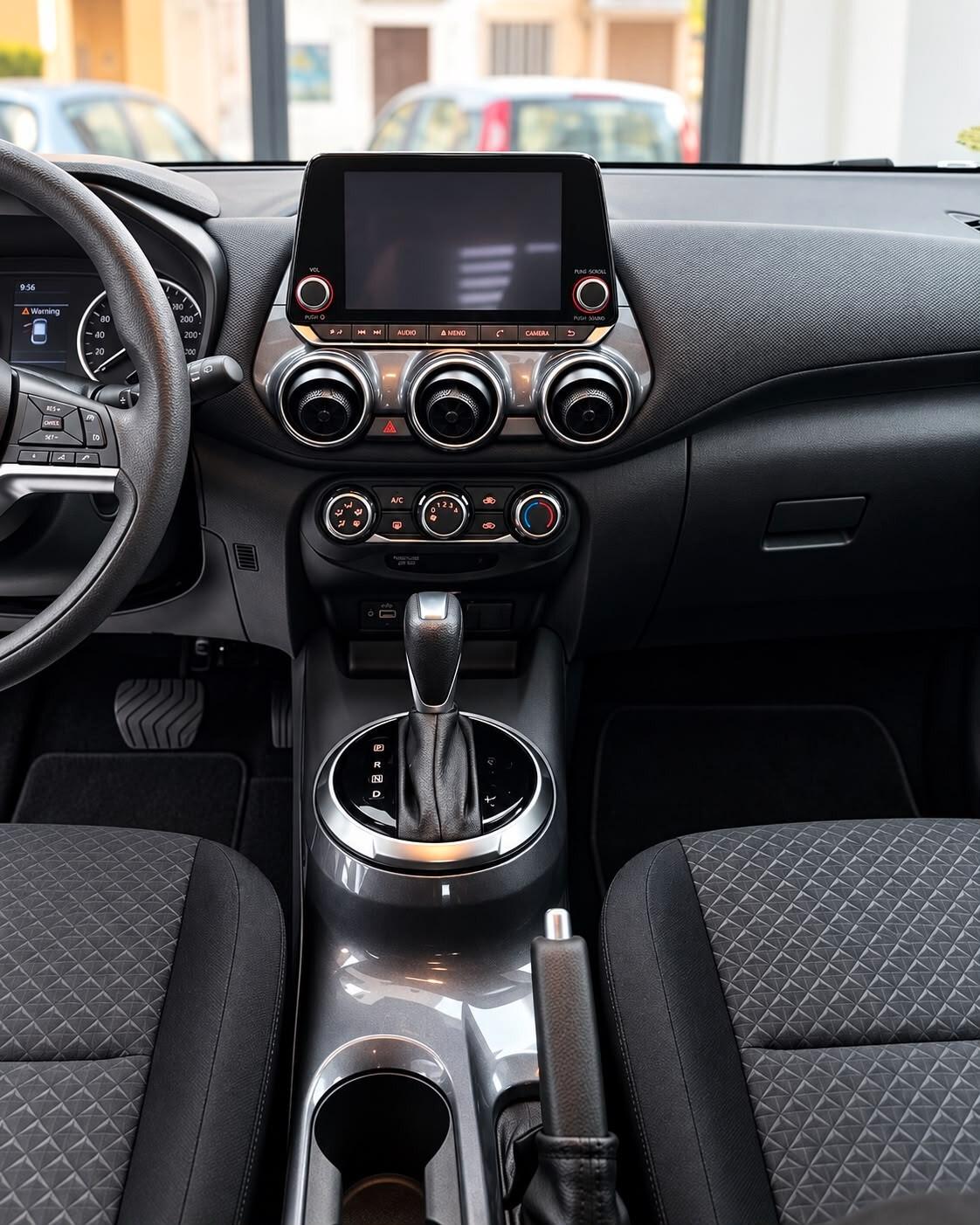 Nissan Juke 1.0 DIG-T 114 CV DCT N-Connecta