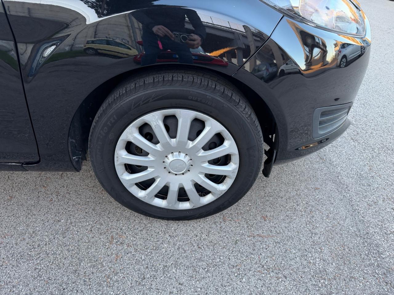 Ford Fiesta 1.5 TDCi 75 cv 2013 Gancio Traino