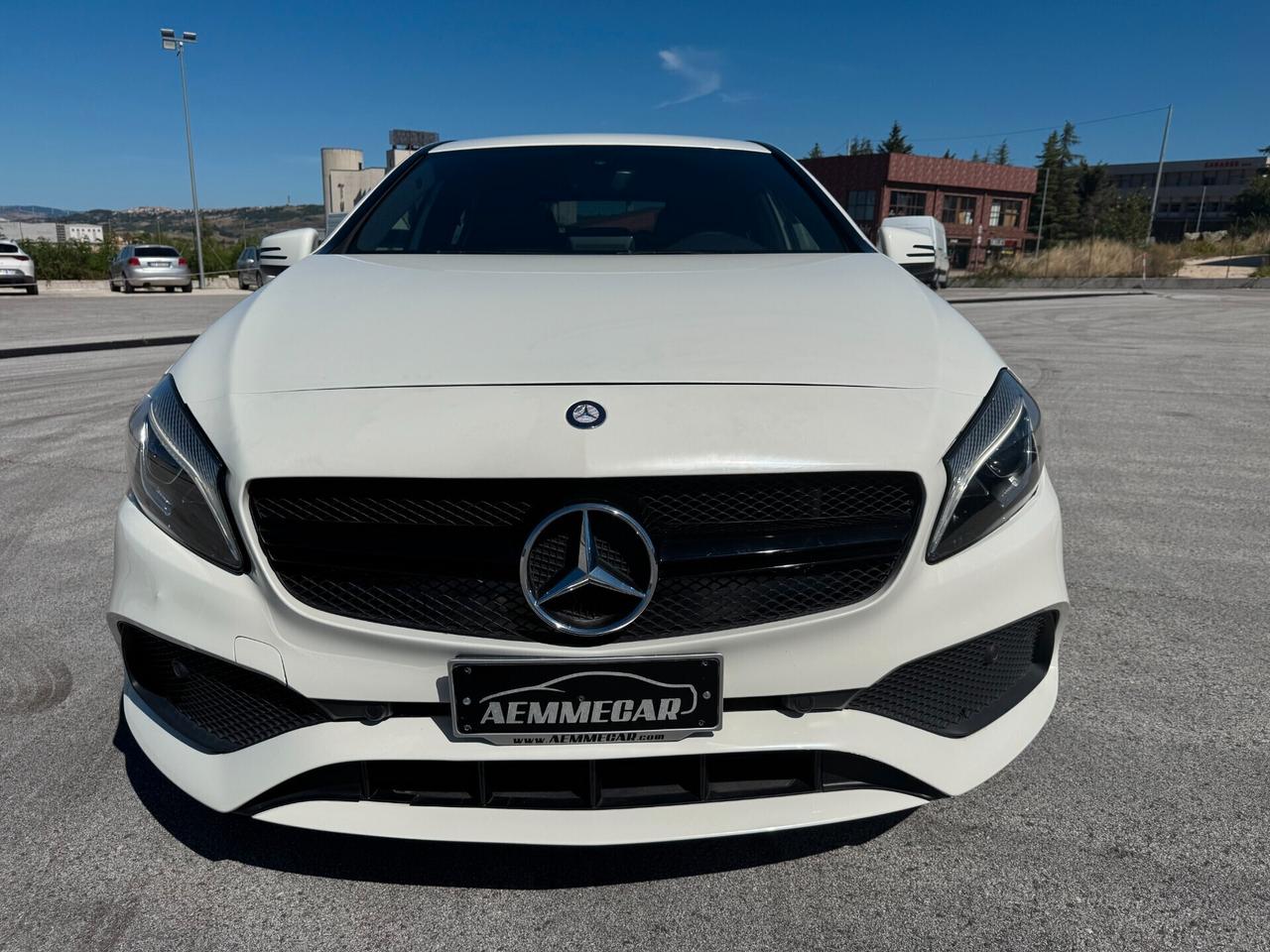Mercedes-benz A 220 d Premium AMG