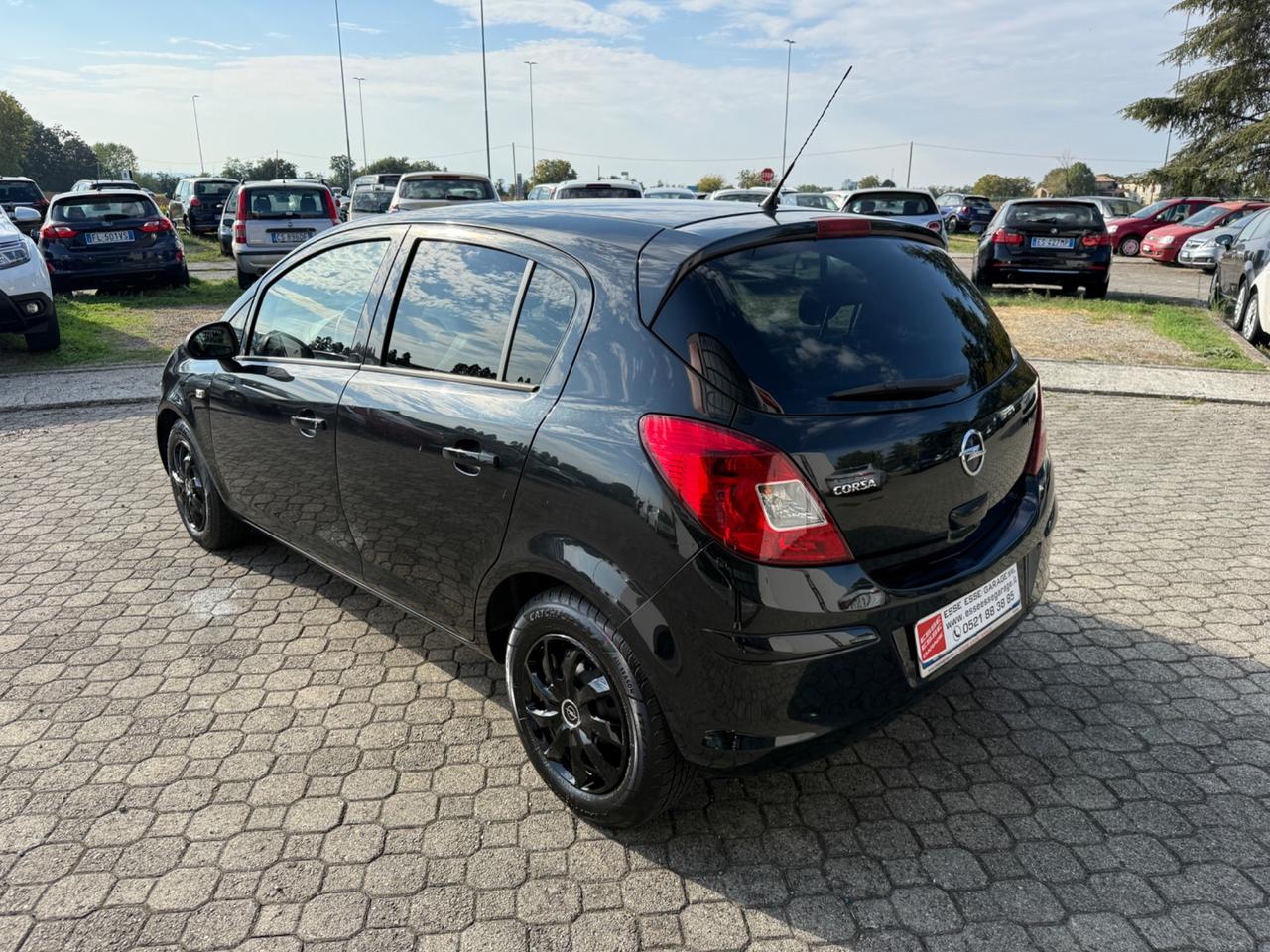 Opel Corsa 1.2 85CV 5 porte GPL-TECH One