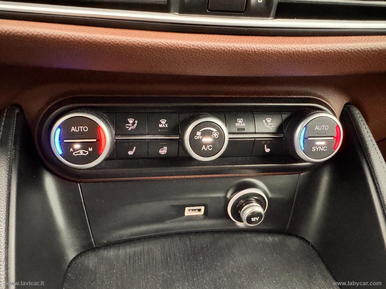 ALFA ROMEO Stelvio 2.2 T.diesel 210 CV AT8 Q4 Exec.