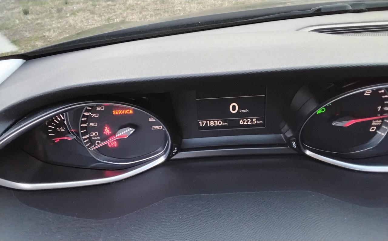 Peugeot 308 BlueHDi 120 S&S Allure