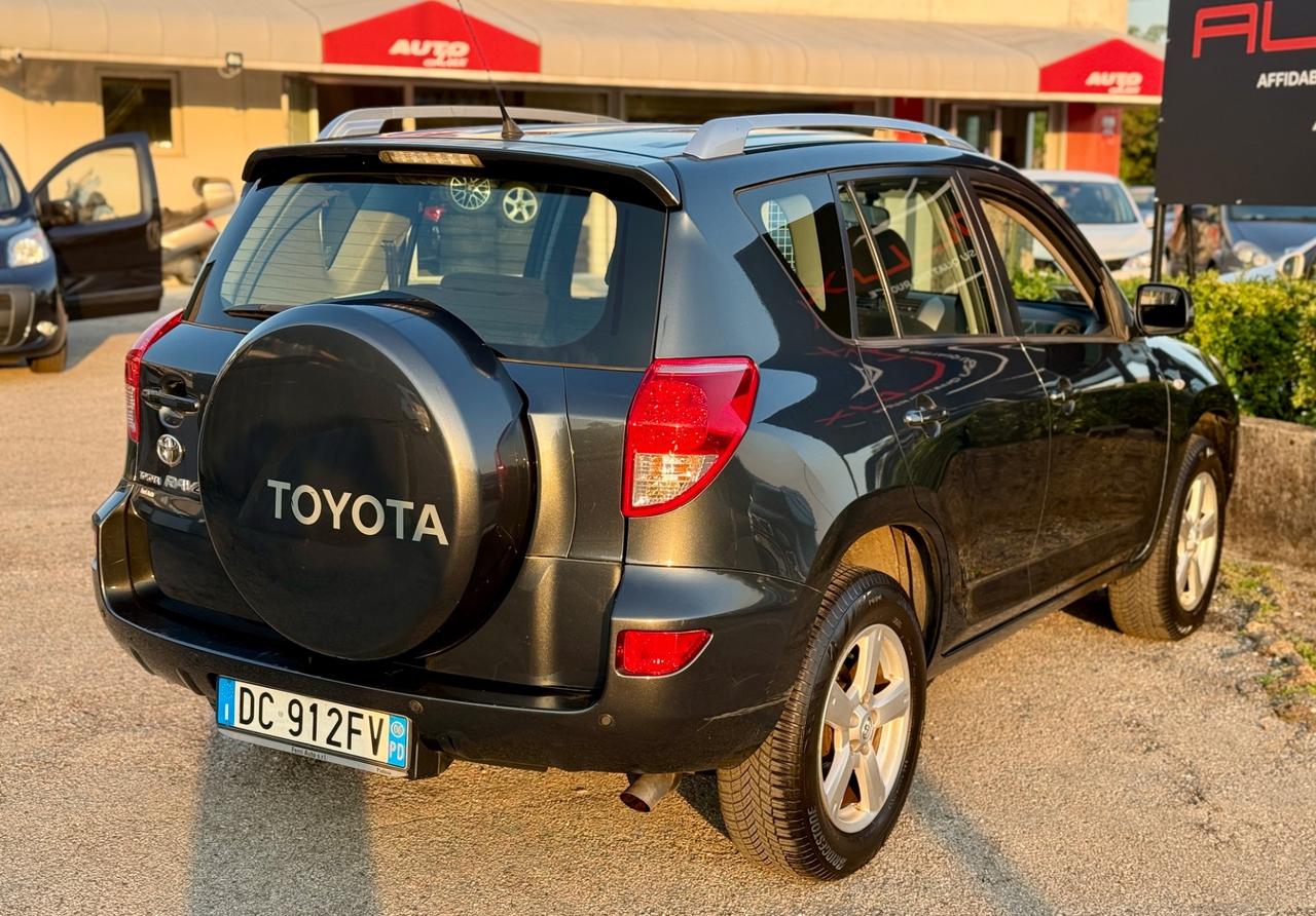TOYOTA RAV 4 2.0 i BENZINA Luxury 112.000KM PERFETTA