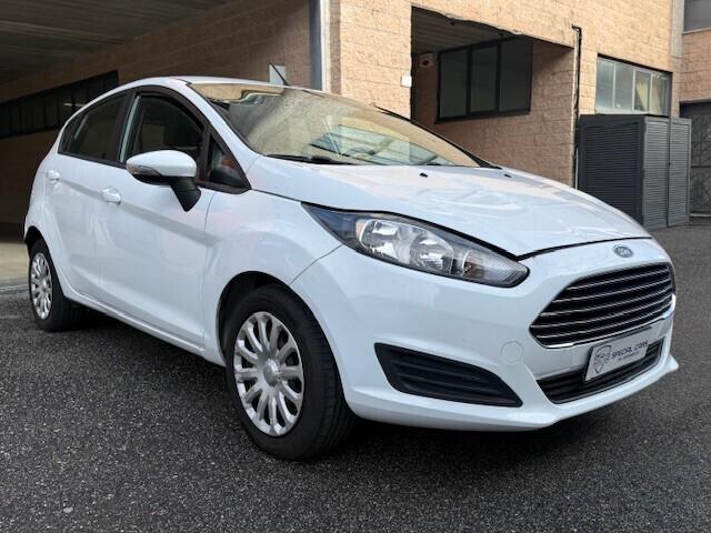Ford Fiesta 1.4 Titanium GPL