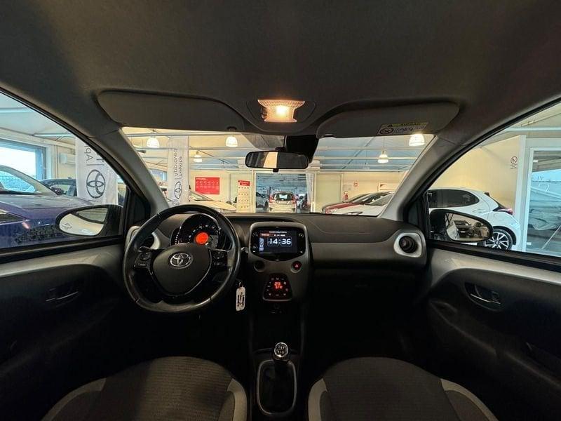 Toyota Aygo Connect 1.0 VVT-i 72 CV 5 porte x-play