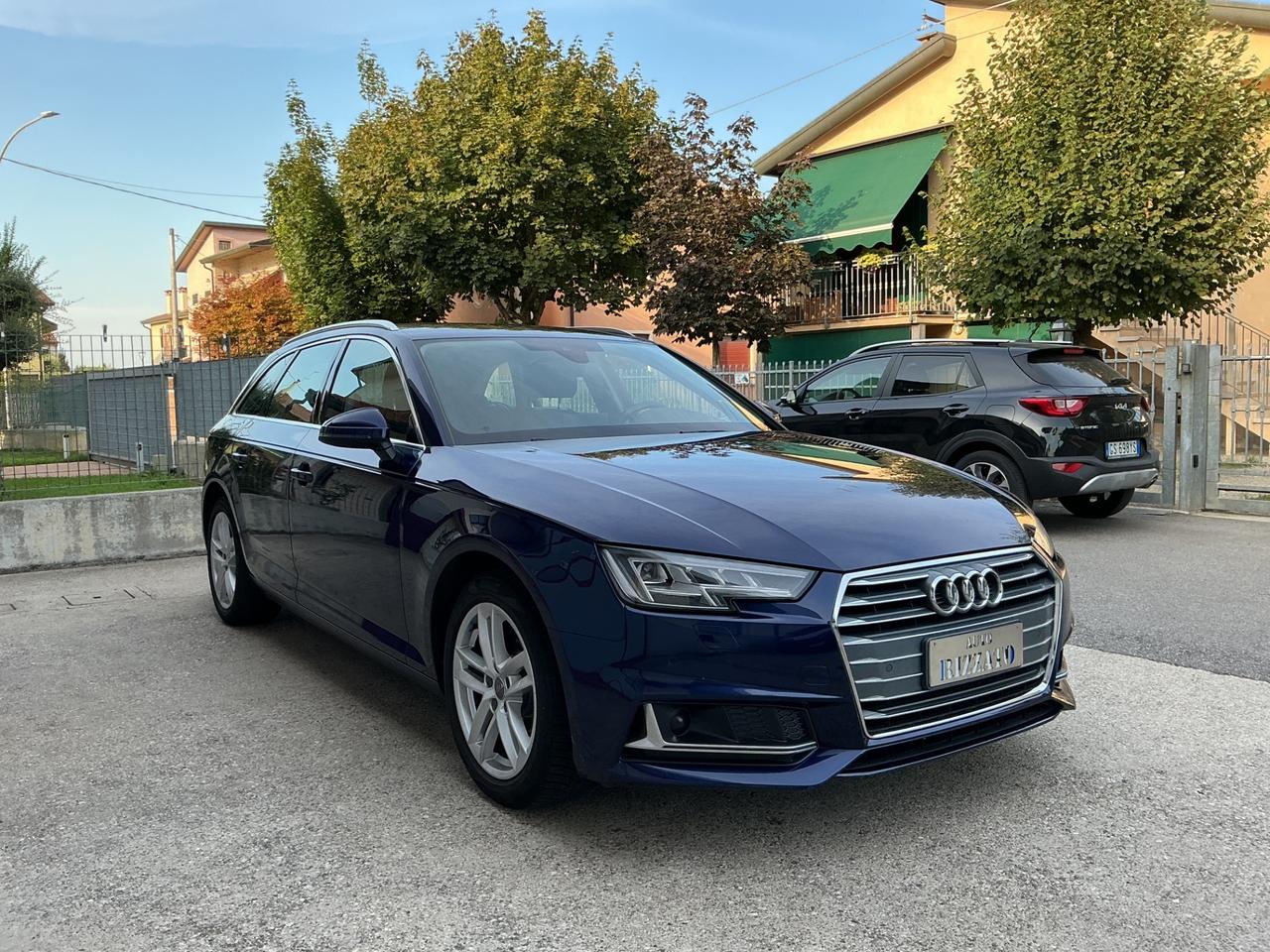 Audi A4 Avant 35 TDI S tronic Business Sport