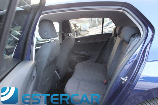 VOLKSWAGEN Golf 8 2.0 TDI DSG Life
