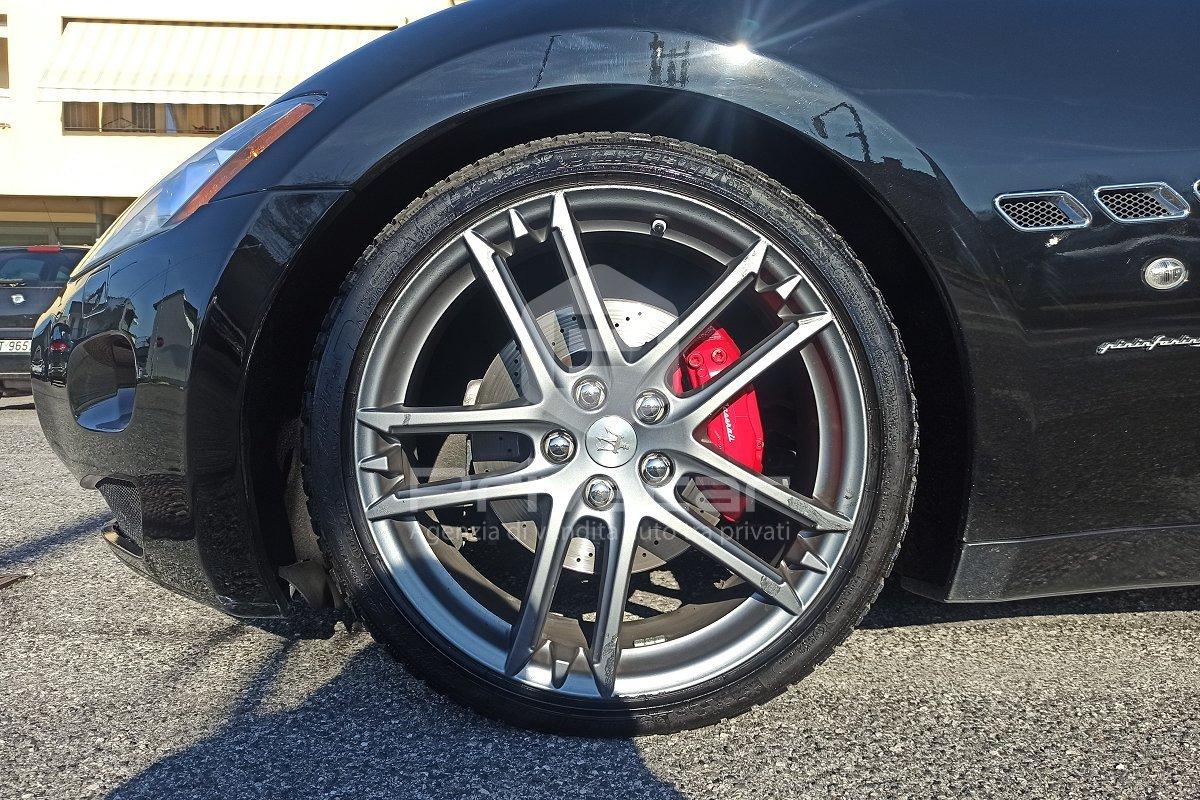 MASERATI GranTurismo 4.2 V8