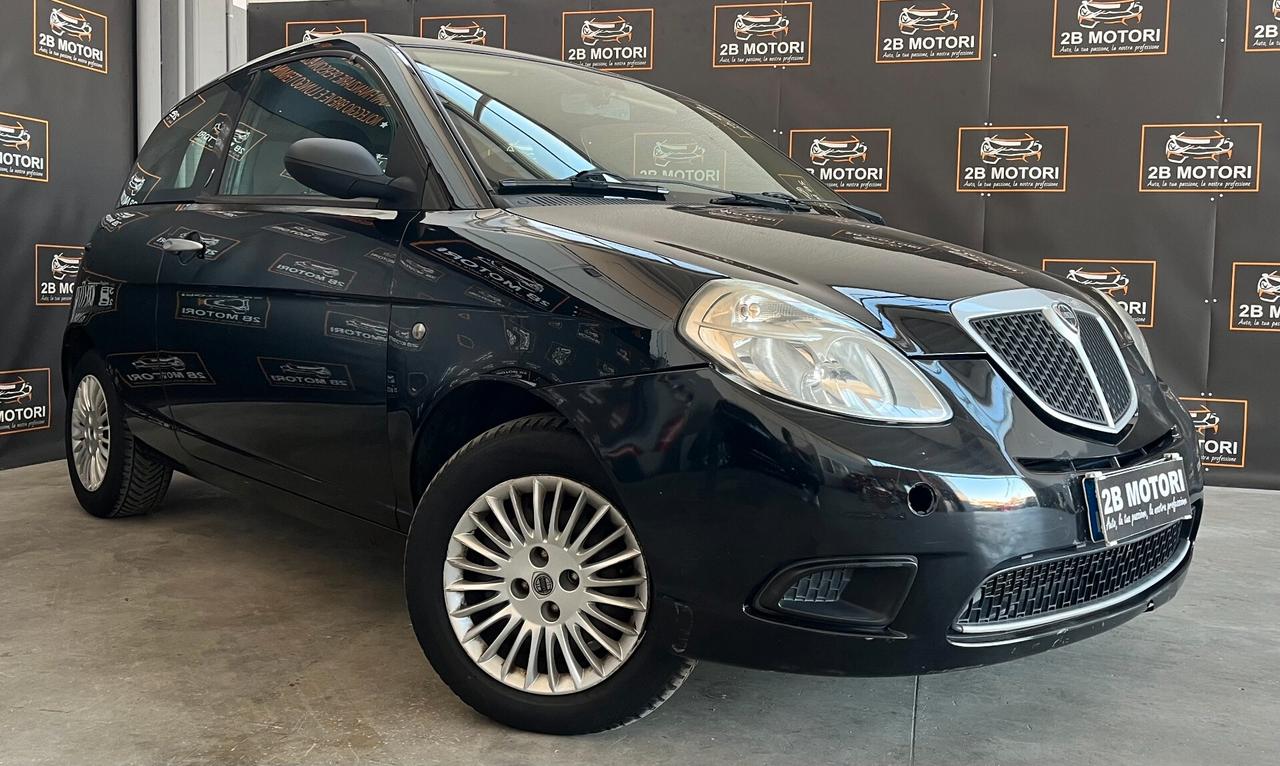 Lancia Ypsilon 1.2 Passion