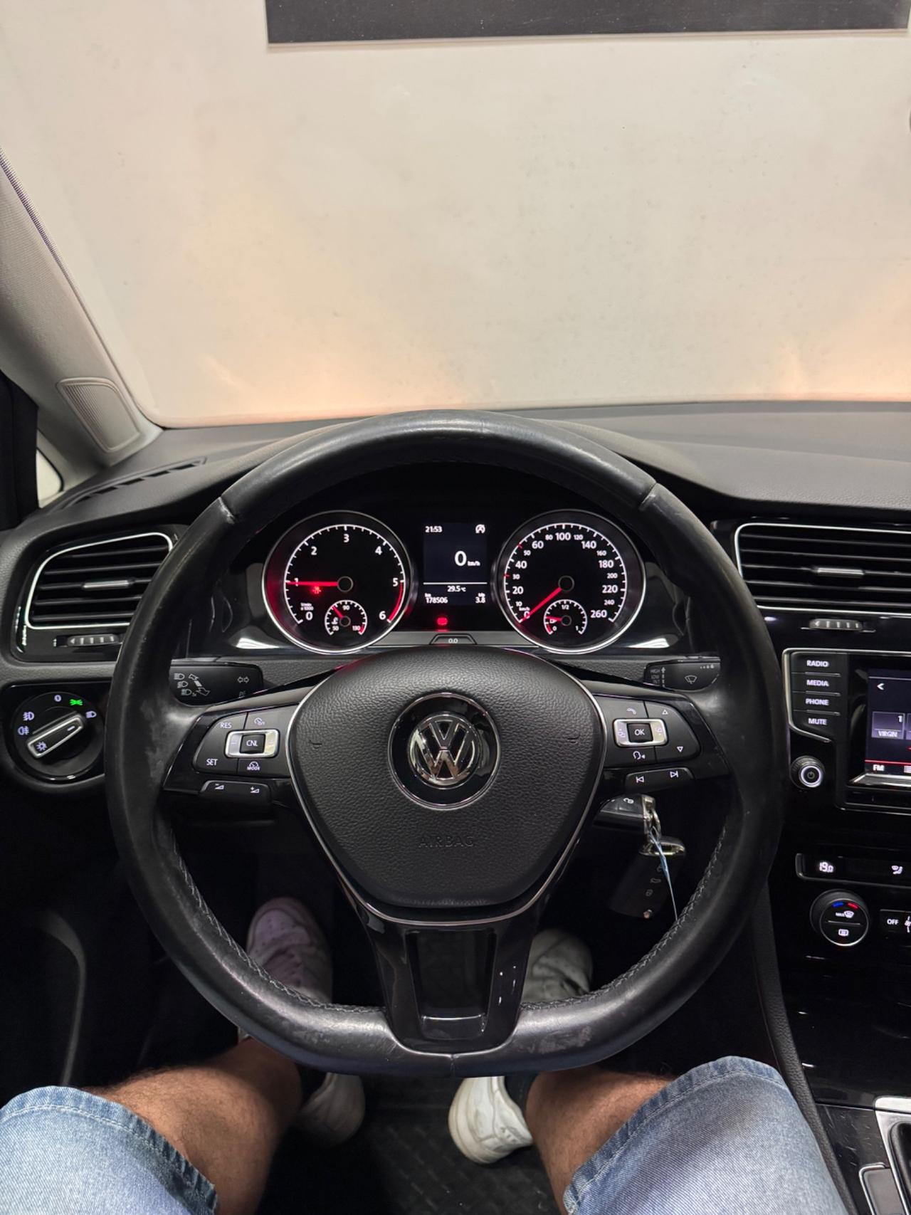Volkswagen Golf 1.6 TDI 5p. Highline BlueMotion Technology
