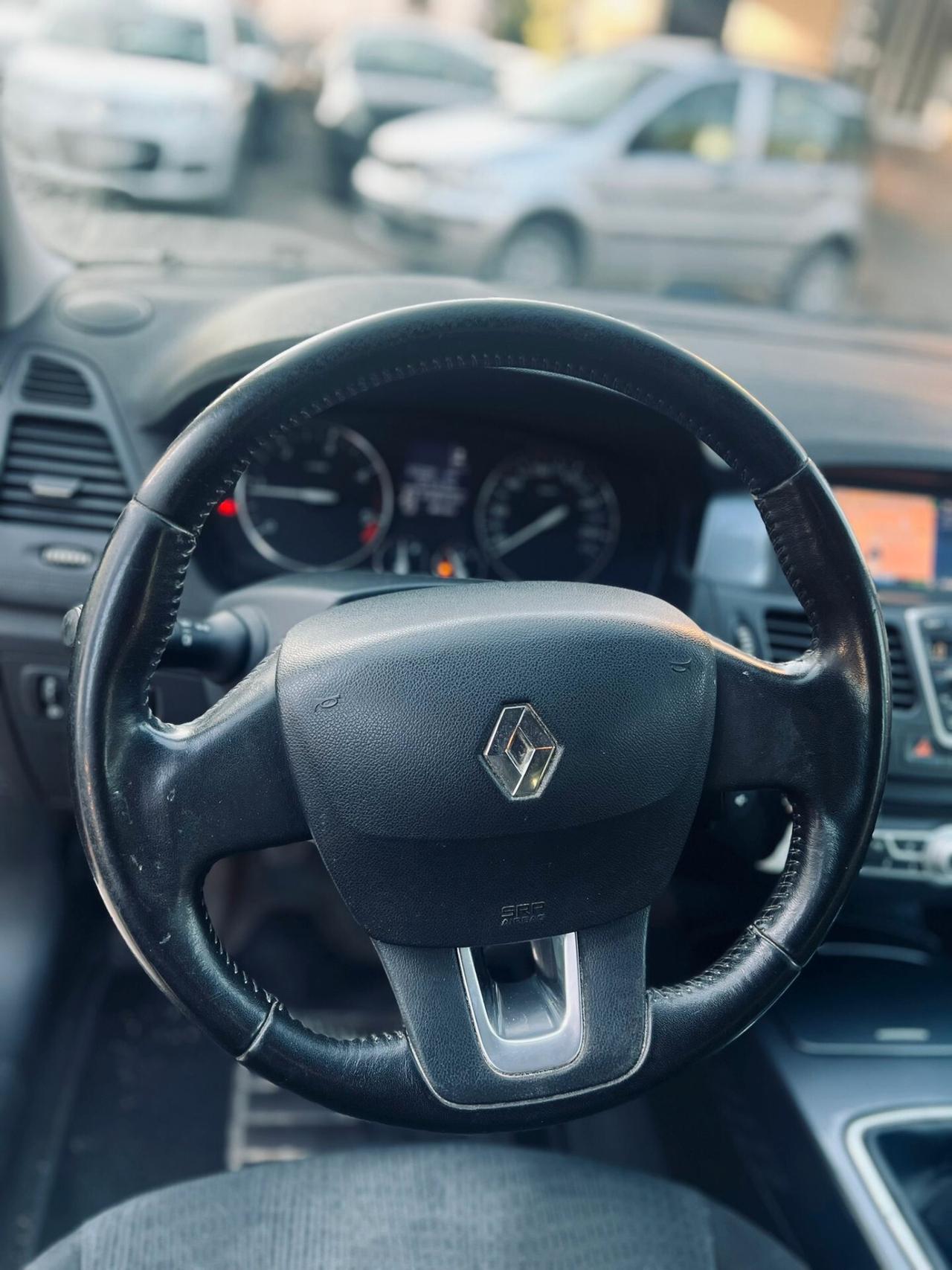 Renault Laguna 2.0 dCi 150CV SporTour 4Control