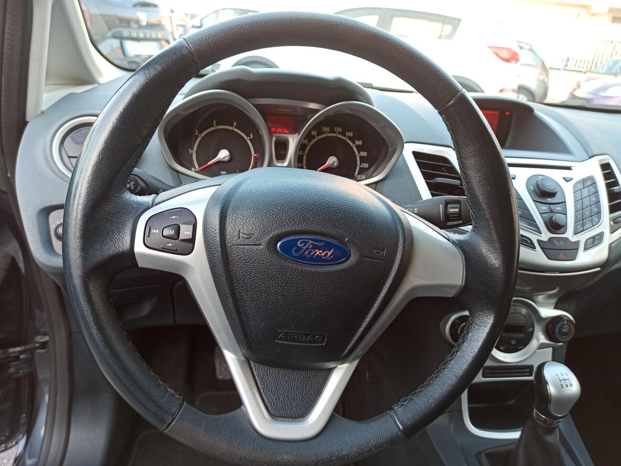 Ford Fiesta 1.2 82 CV 5 porte Titanium