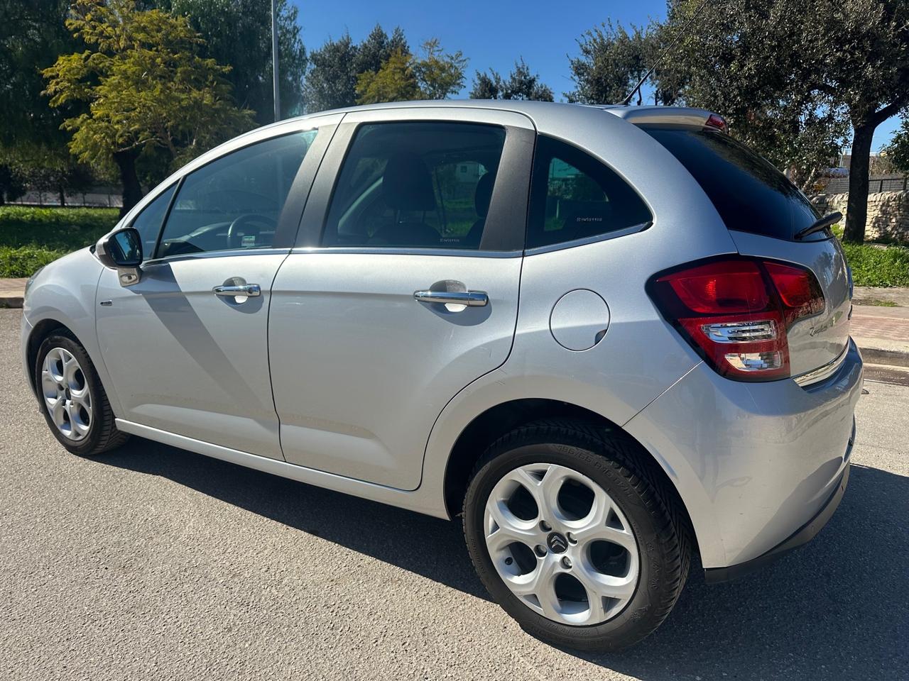 Citroen C3 1.4 HDi 70 Exclusive 2011 - TETTO