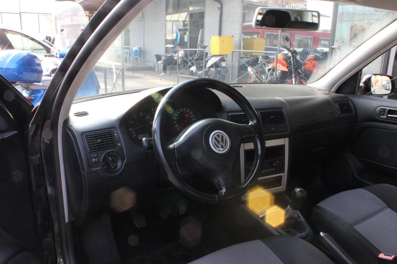 Volkswagen Golf 1.6 Highline OTTIME CONDIZIONI