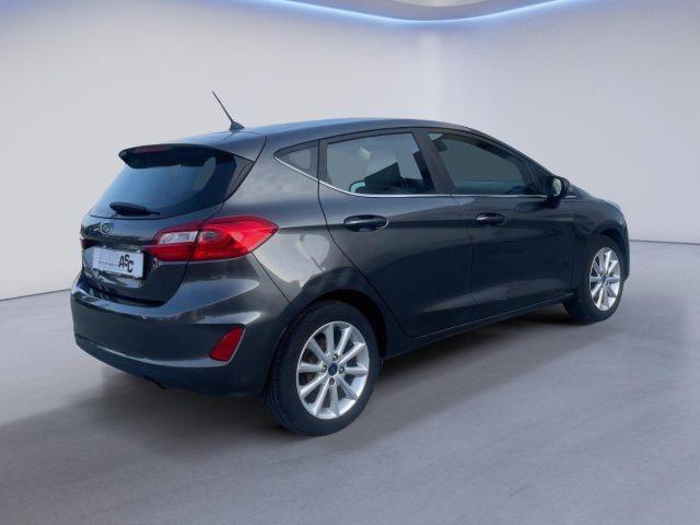 FORD Fiesta 1.1 BENZ 85 CV 5 porte Titanium OK NEOPATENTATI