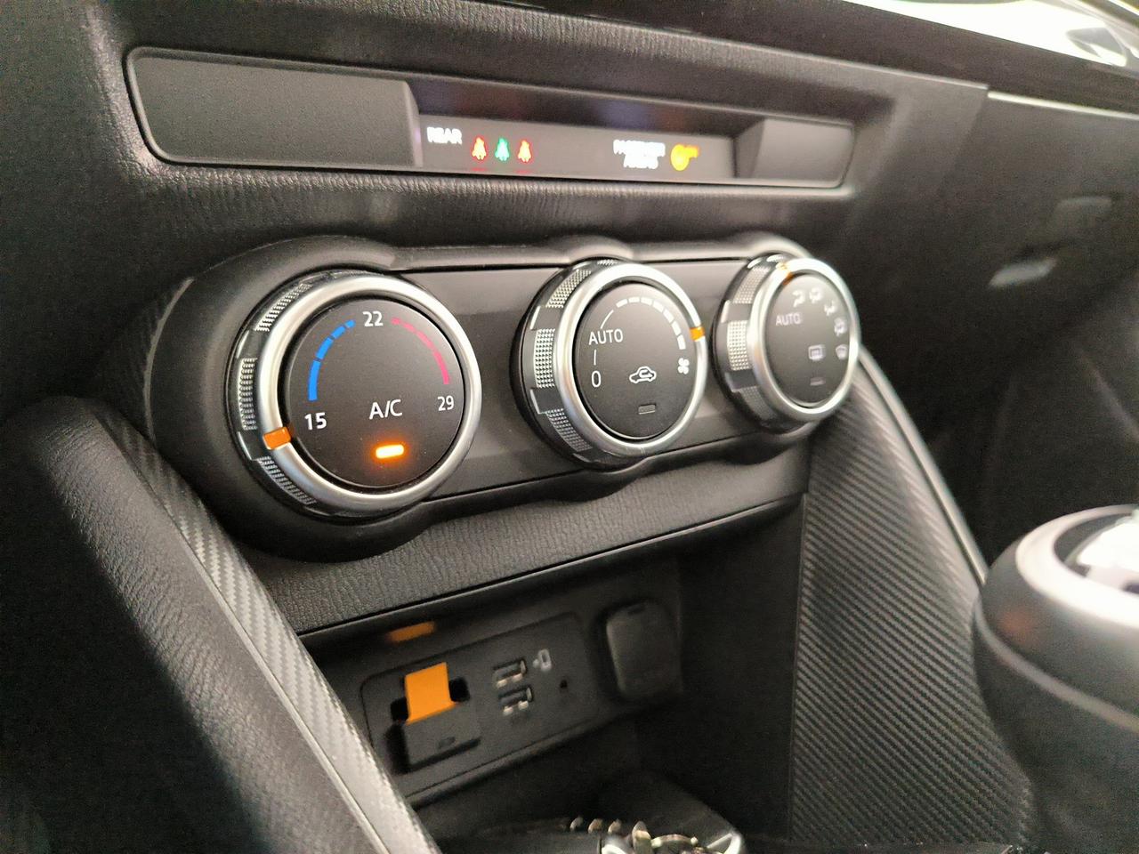 Mazda 2 1.5 homura 75cv