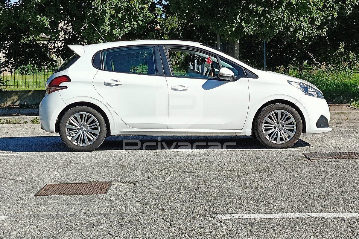 PEUGEOT 208 PureTech 82 5 porte Allure