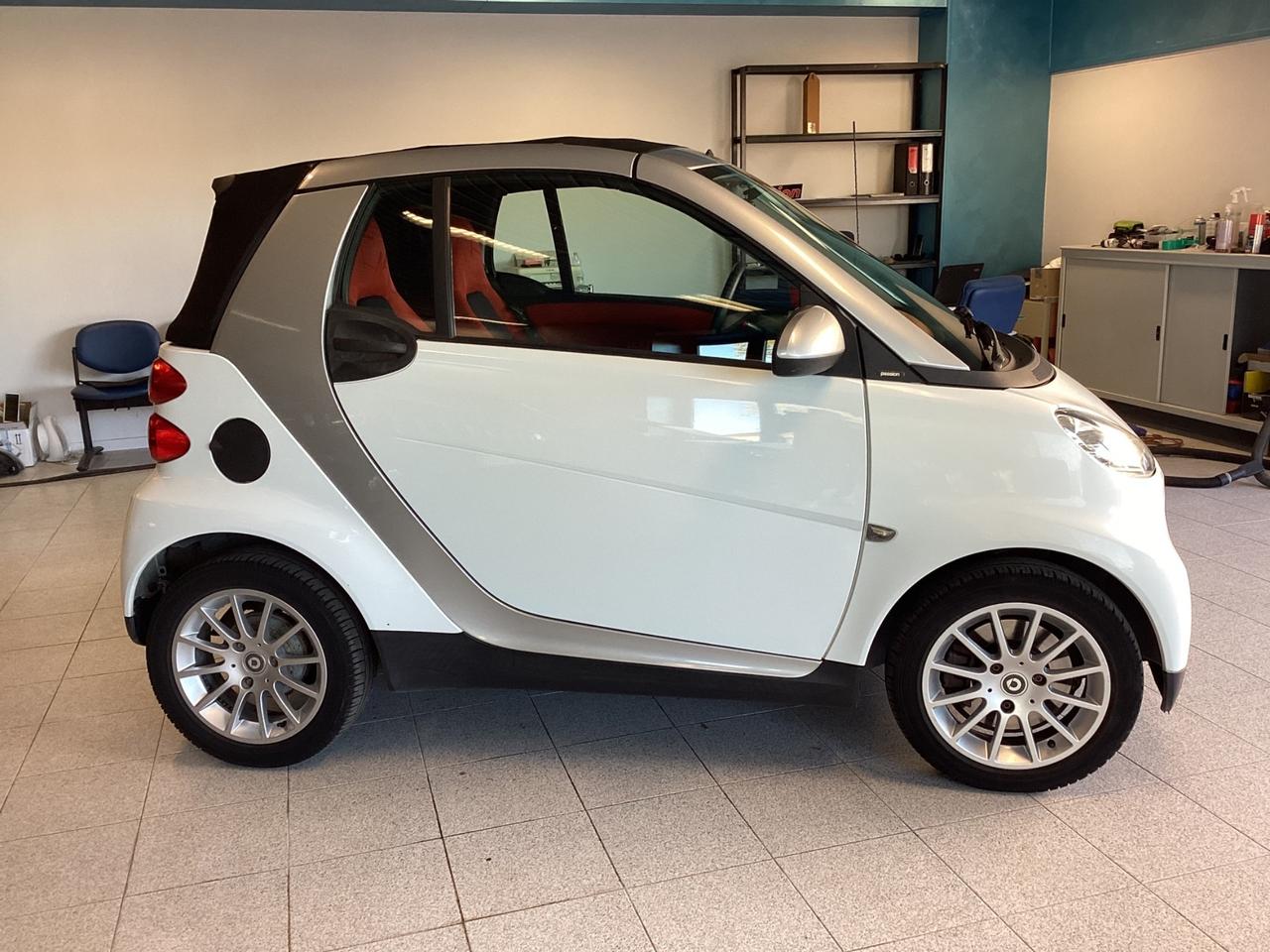 Smart ForTwo 1000 52 kW MHD cabrio passion