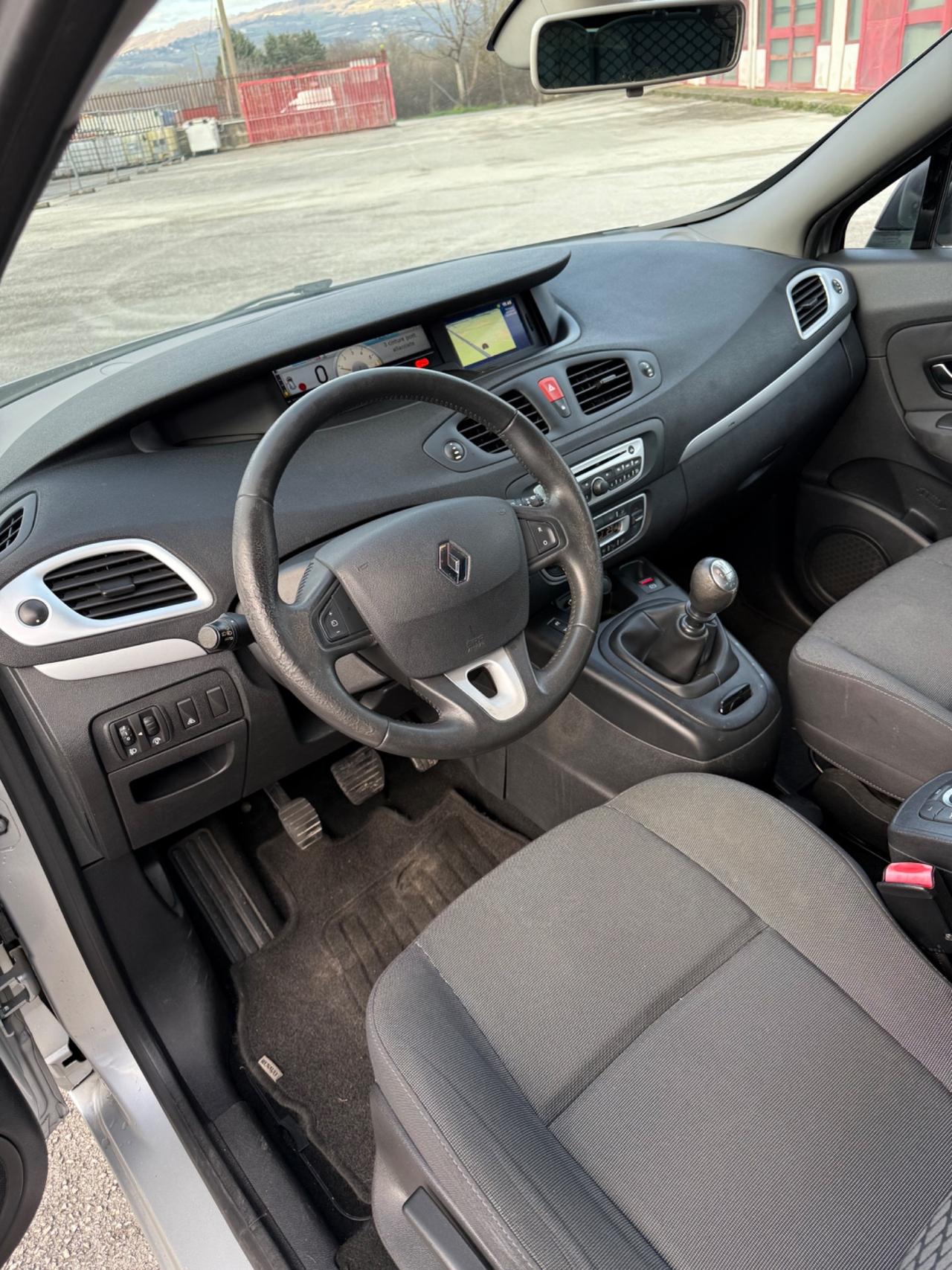 Renault Scenic Scénic 1.9 dCi 130CV Luxe