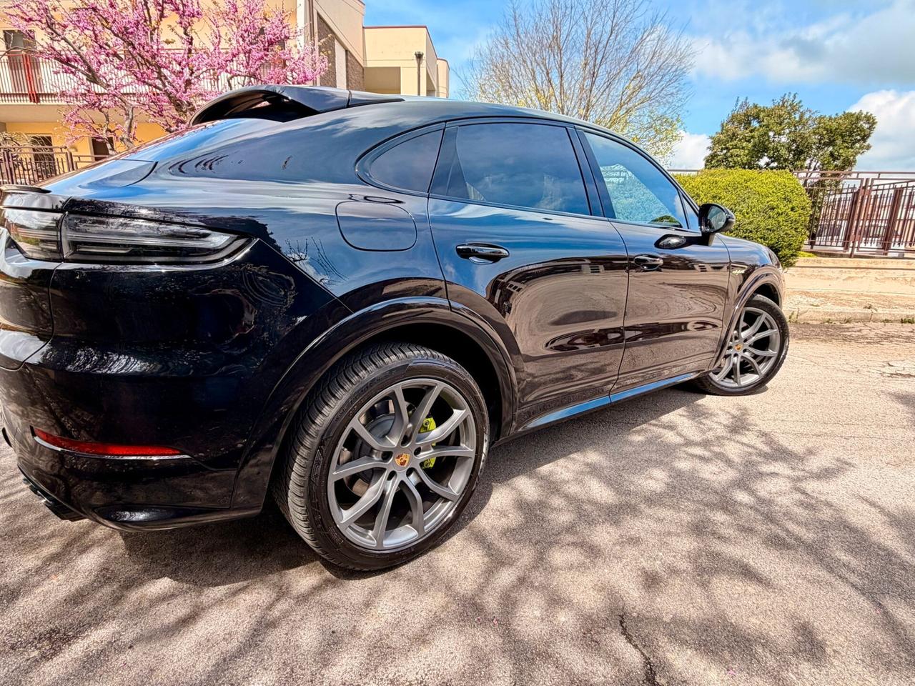 Porsche Cayenne Coupé 3.0 V6 E-Hybrid