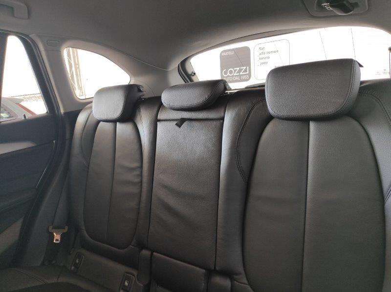 BMW X1 (F48) - X1 xDrive18d Business