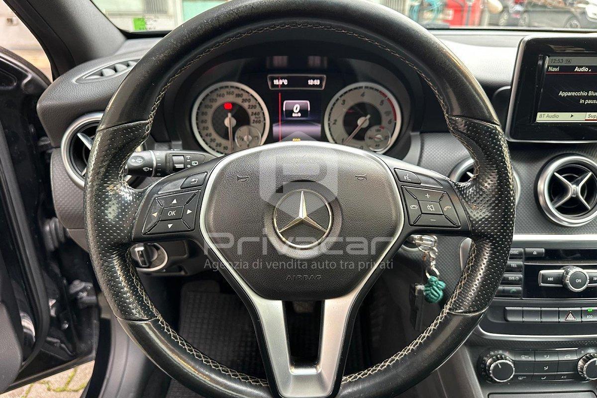 MERCEDES A 180 CDI Dark Night Edition
