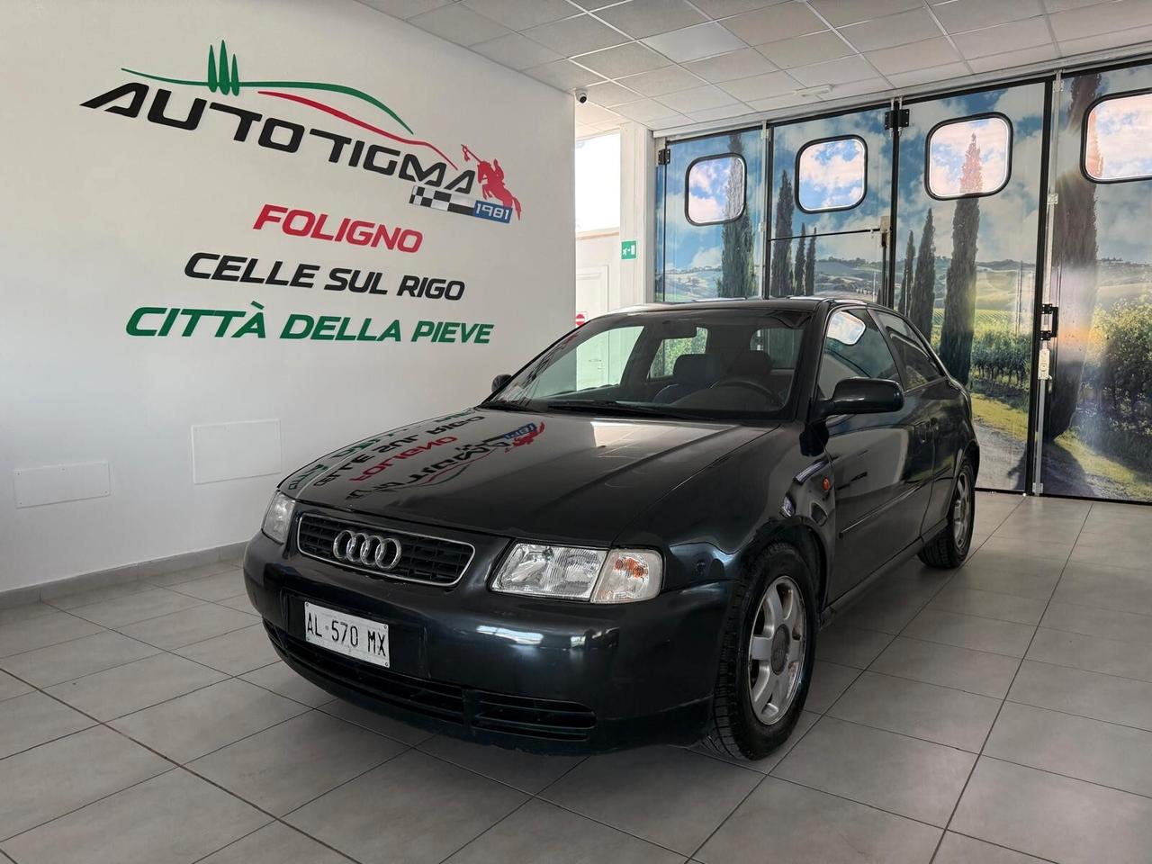 Audi A3 1.8 20V cat 3p. Attraction