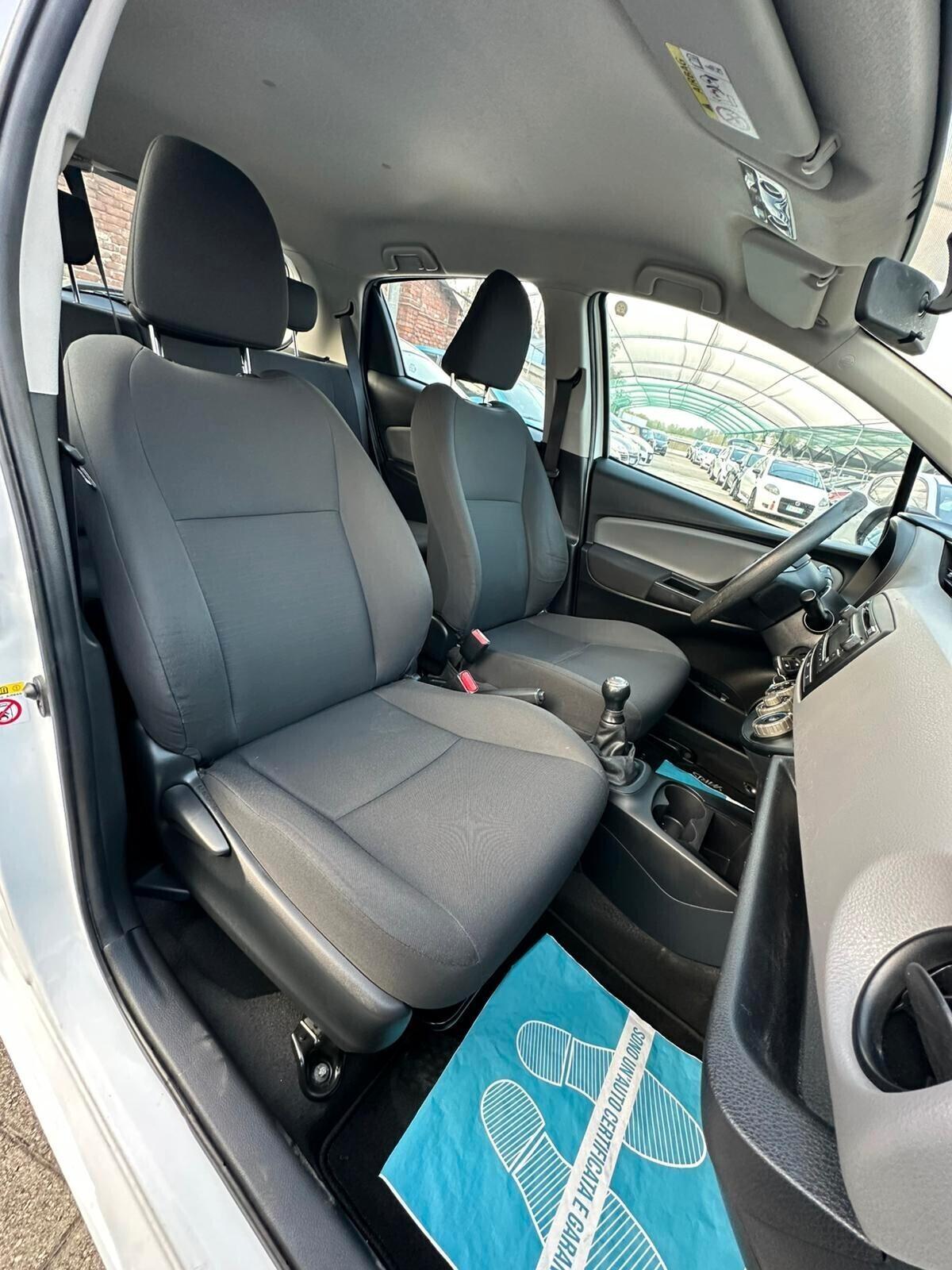 Toyota Yaris 1.0 5 porte - Unico proprietario