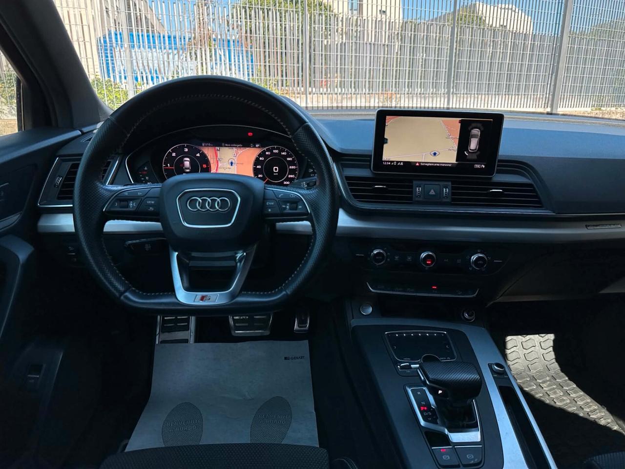 Audi Q5 40 TDI quattro S tronic Business Sport