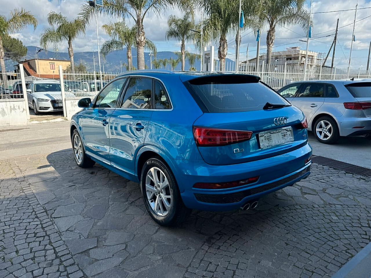 Audi Q3 2.0 TDI 150 CV Design km certificati tagliandi audi