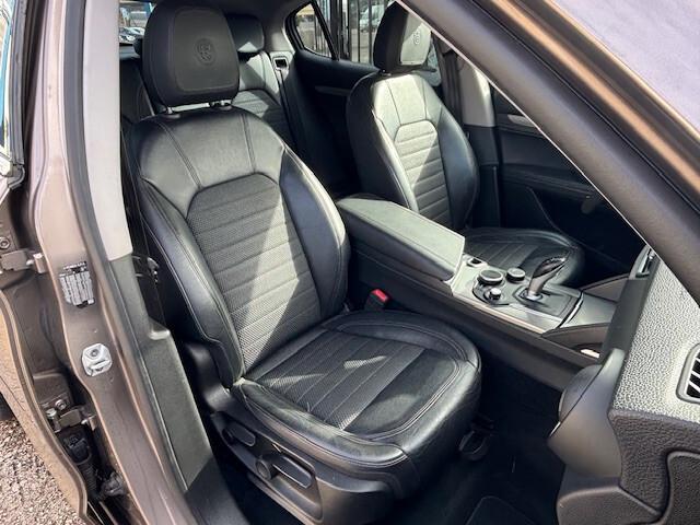 Alfa Romeo Stelvio 2.2 Turbodiesel 180 CV AT8 Q4 Executive