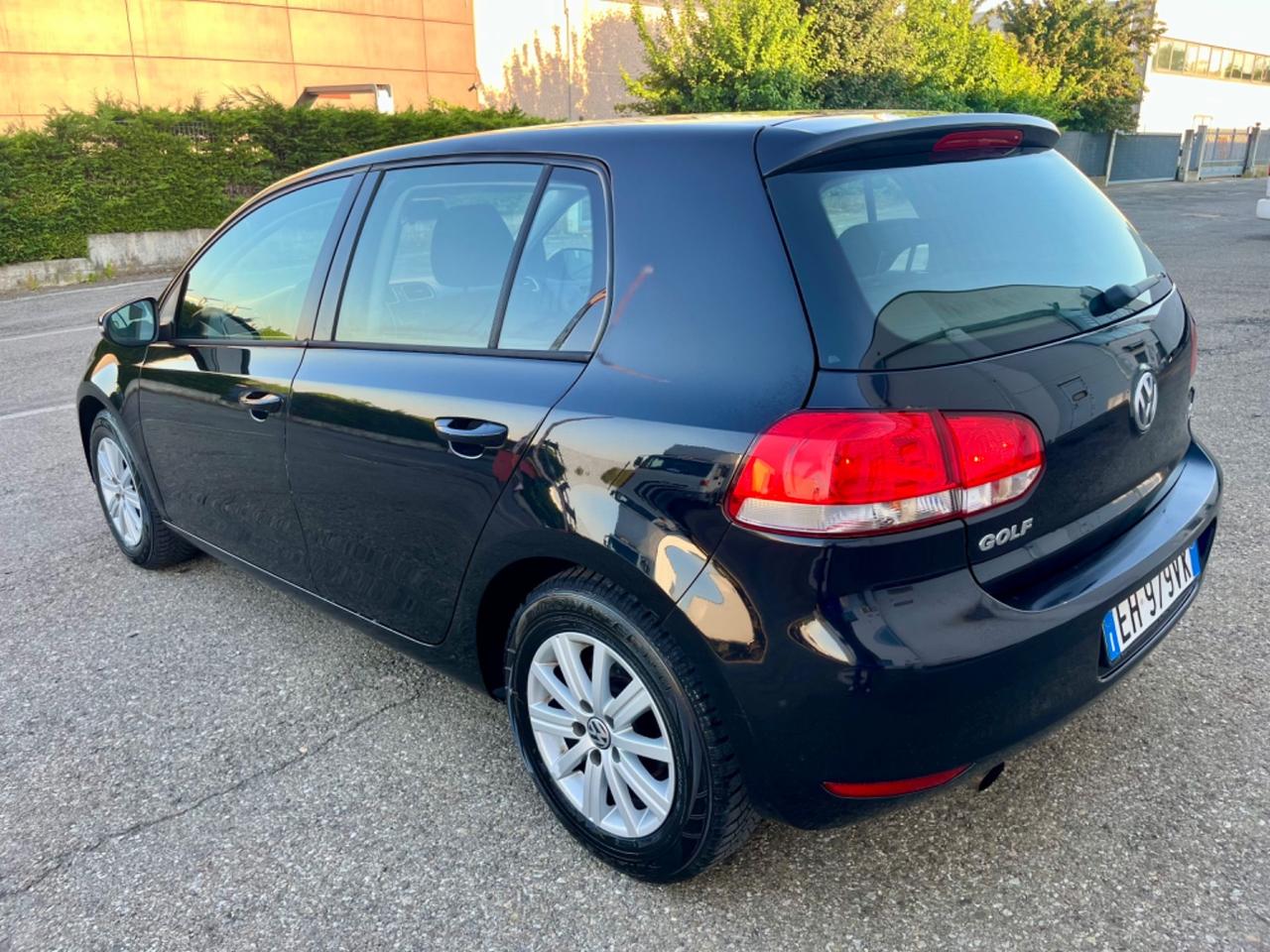 Vw Golf 1.2benzina 2011 98.000km perfetta per neopatentati
