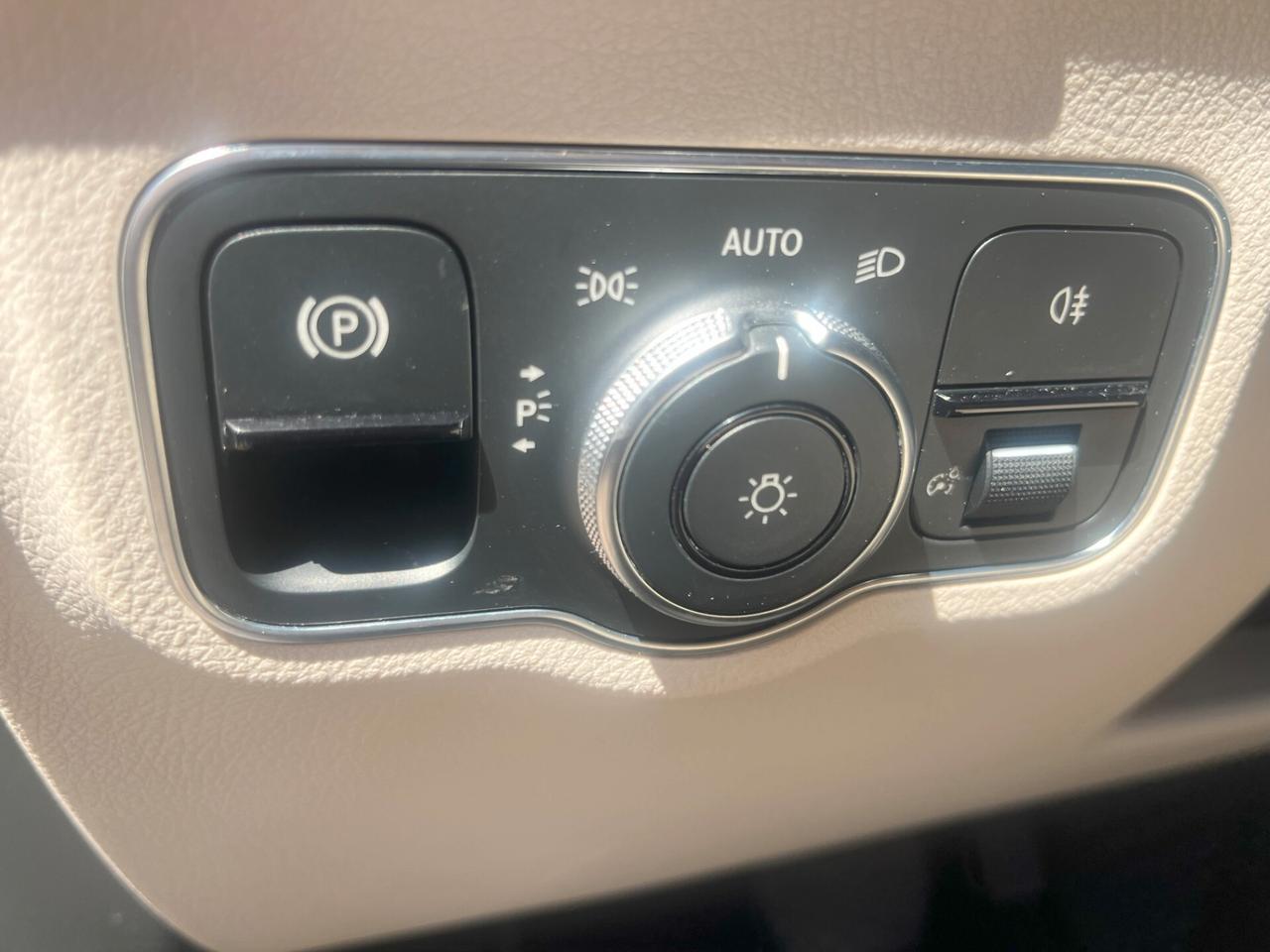 Mercedes-benz GLA 200 Automatic Sport