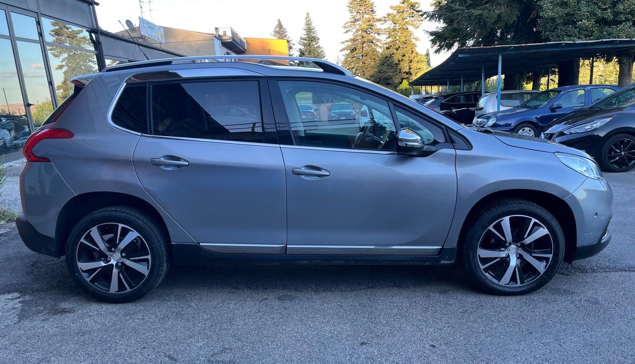 Peugeot 2008 BlueHDi 100 Allure-km192000-
