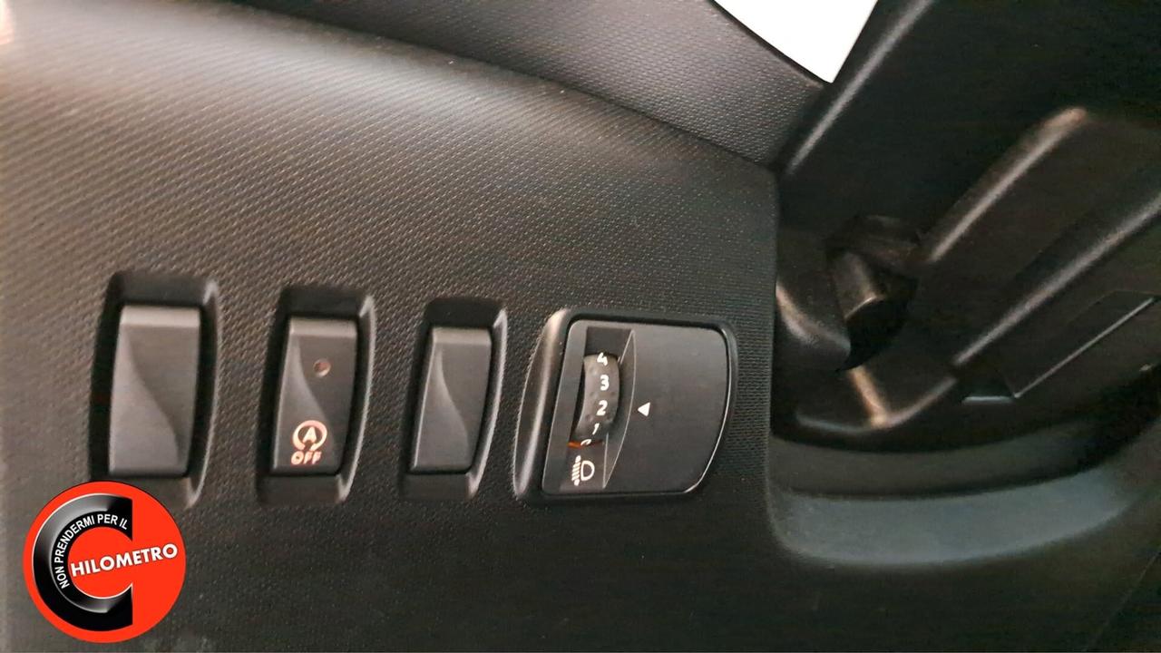 Renault Twingo SCe Stop&Start La Parisienne